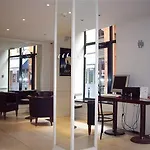 Ours Blanc - Centre فندق 3*