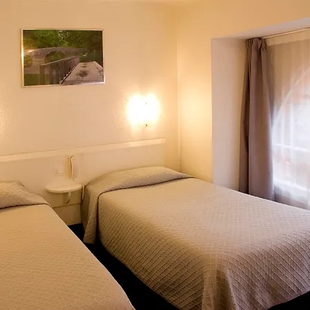 Ours Blanc - Centre 3* Тулуза