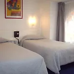 Ours Blanc - Centre Hotel 3*
