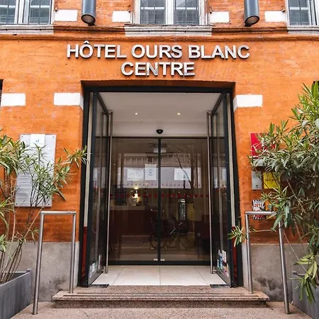 Ours Blanc - Centre Hotell