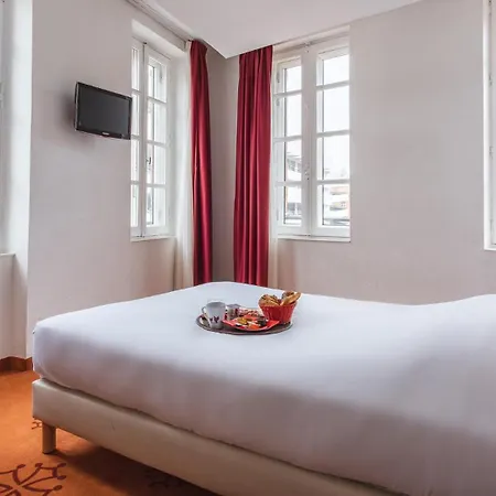 Hotell Ours Blanc - Centre 3*