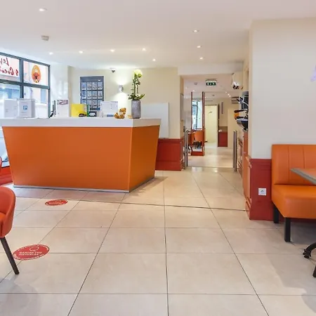 Hotell Ours Blanc - Centre 3*