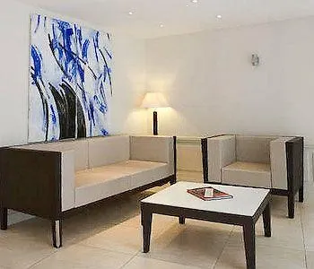 Ours Blanc - Centre Hotell