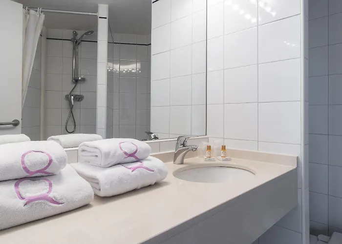 Ours Blanc - Centre Тулуза